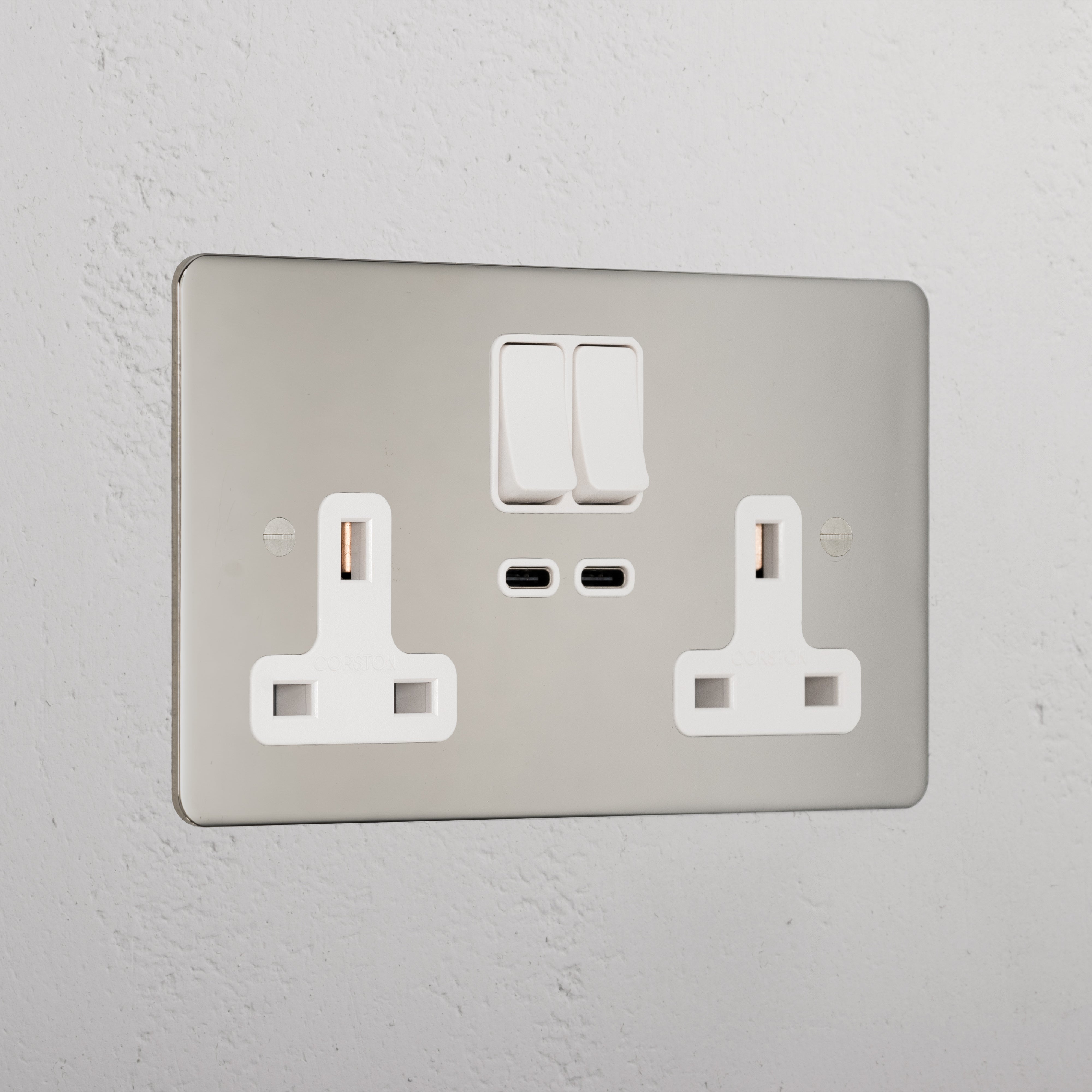 Luxury Polished Nickel Double Socket With Usb-C Fast Charge White
