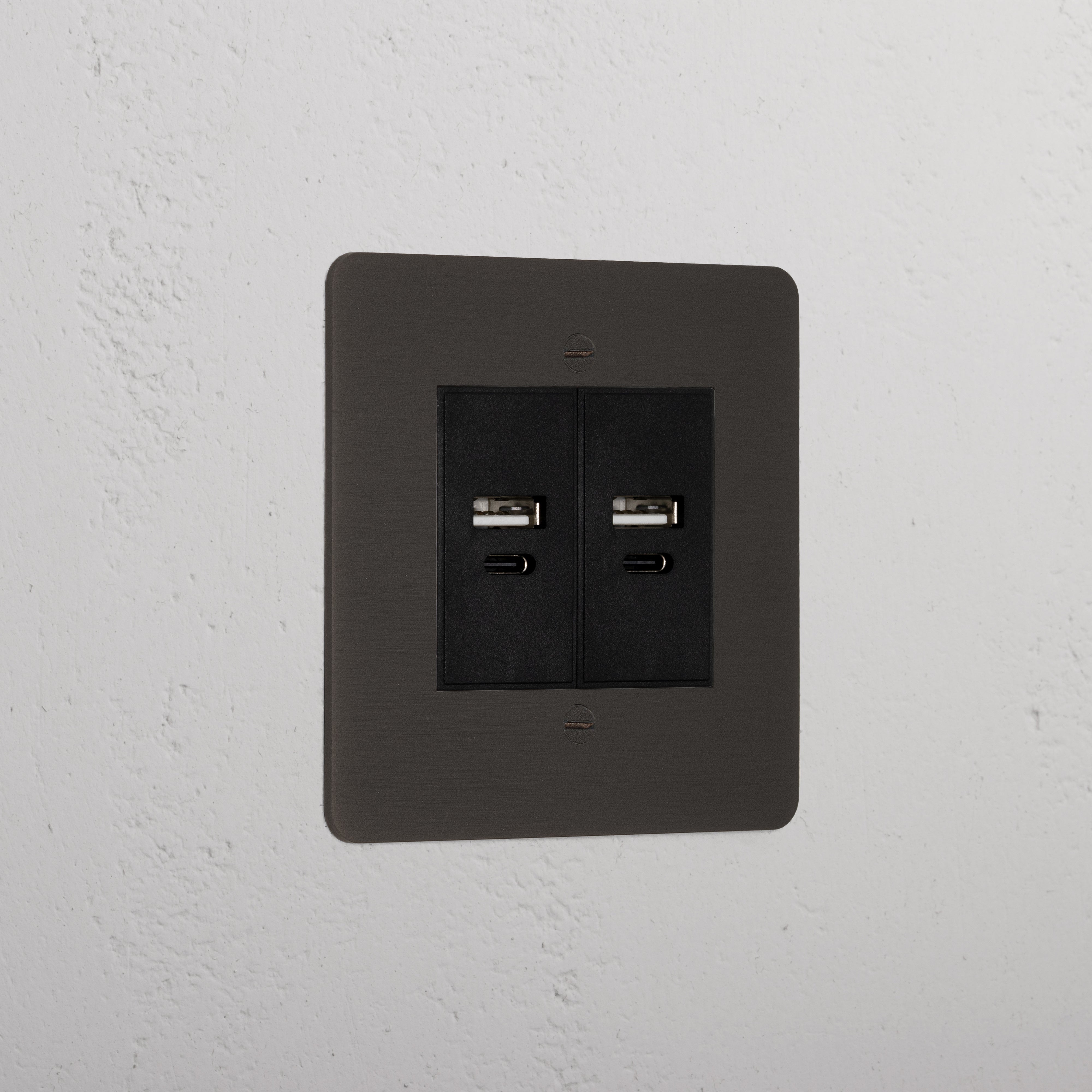 Bronze Elegant 2x Usb A+C Socket Black