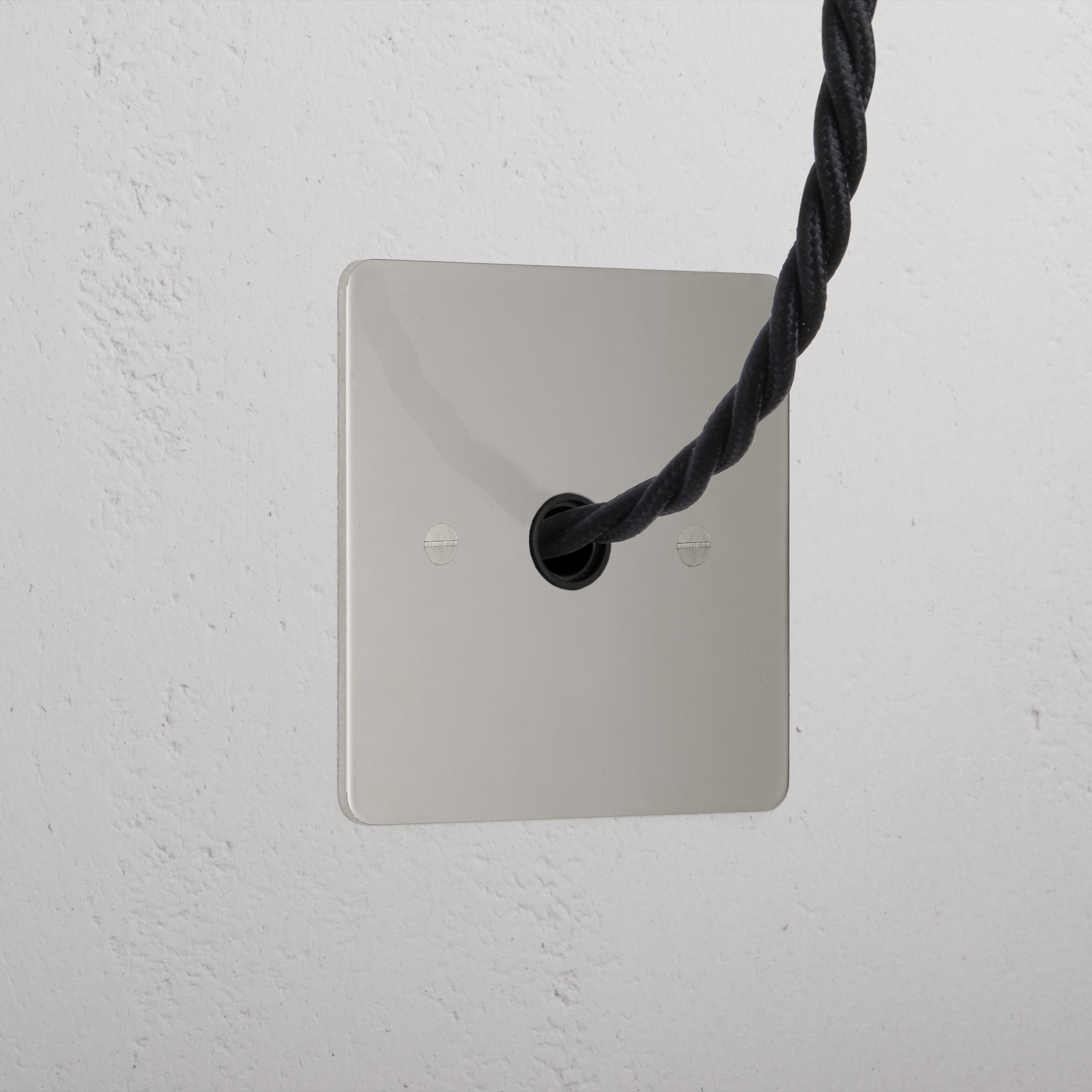 Premium Polished Nickel Flex Outlet Black