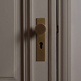 Onslow gefederter Türgriff langes Schild + Euro-Schloss – Antikes Messing