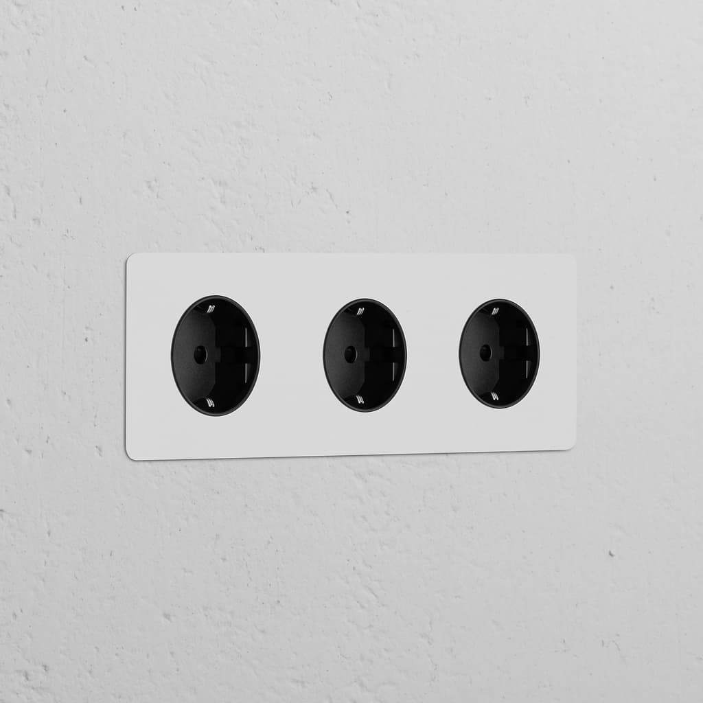 Dreifachrahmen mit 3x Schuko Typ F runder Steckdoseneinsatz – Lackierbar + Schwarz