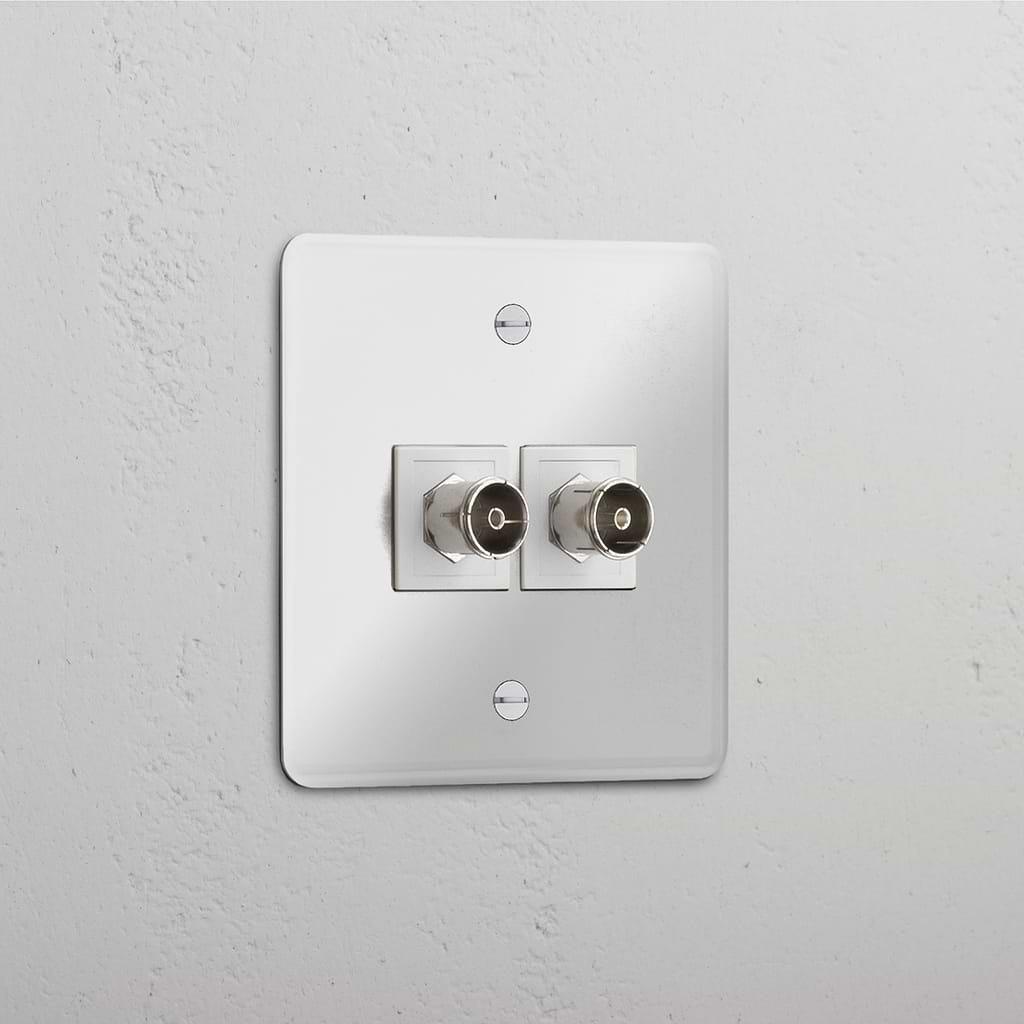 Durchsichtiges weißes Zwei-Port-TV-Modul – hochwertiges Fernsehsignal