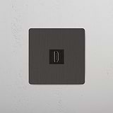 Hochwertiges HDMI-Modul – Bronze + Schwarz – auf weißem Hintergrund