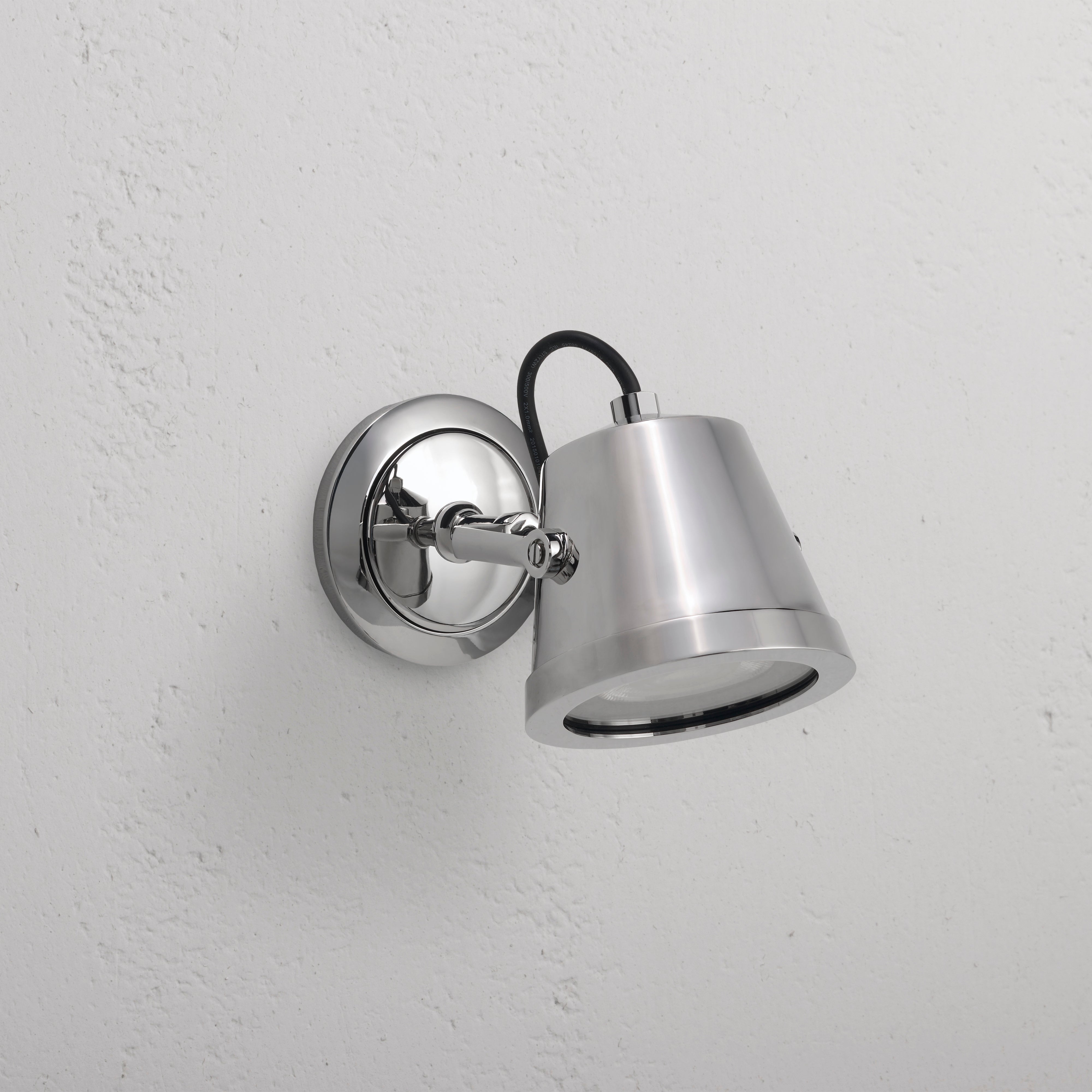 Cambridge Wandleuchte – Poliertes Nickel