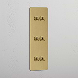 Elegant Drievoudig Verticale Tuimelschakelaar in Antiek Messing met 6 Knoppen