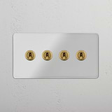 Doorzichtige Antiek Messing dubbele tuimelschakelaar met 4 posities - robuust verlichtingsbedieningsaccessoire op witte achtergrond