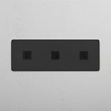 Snelle drievoudige USB-module in Brons Zwart - Superieure oplaadoplossing op witte achtergrond