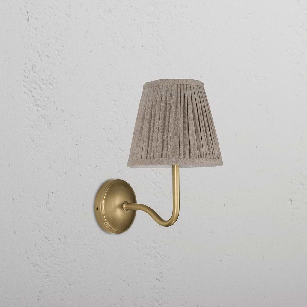 Malvern Medium Wandlamp Naturel Beige - Antiek Messing