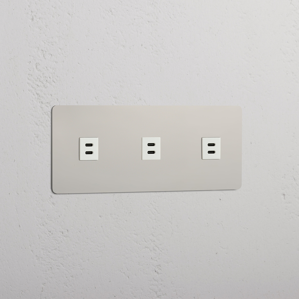 Hoge capaciteit razendsnelle Oplaad Aansluiting: Gepolijst Nikkel Wit Drievoudige 3x USB Module