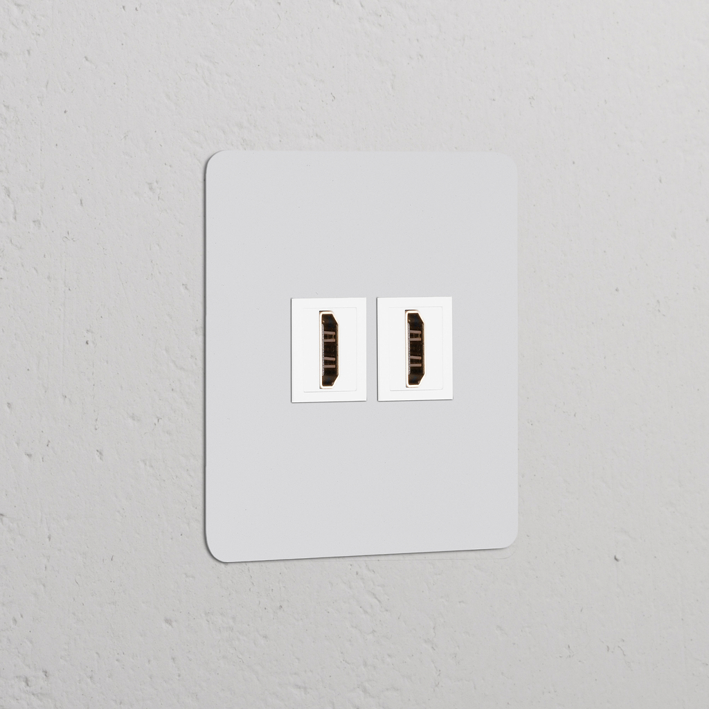 Einfachrahmen mit 2x HDMI-Anschluss – Lackierbar + Weiß, ideal für die nahtlose und stilvolle Wandintegration.