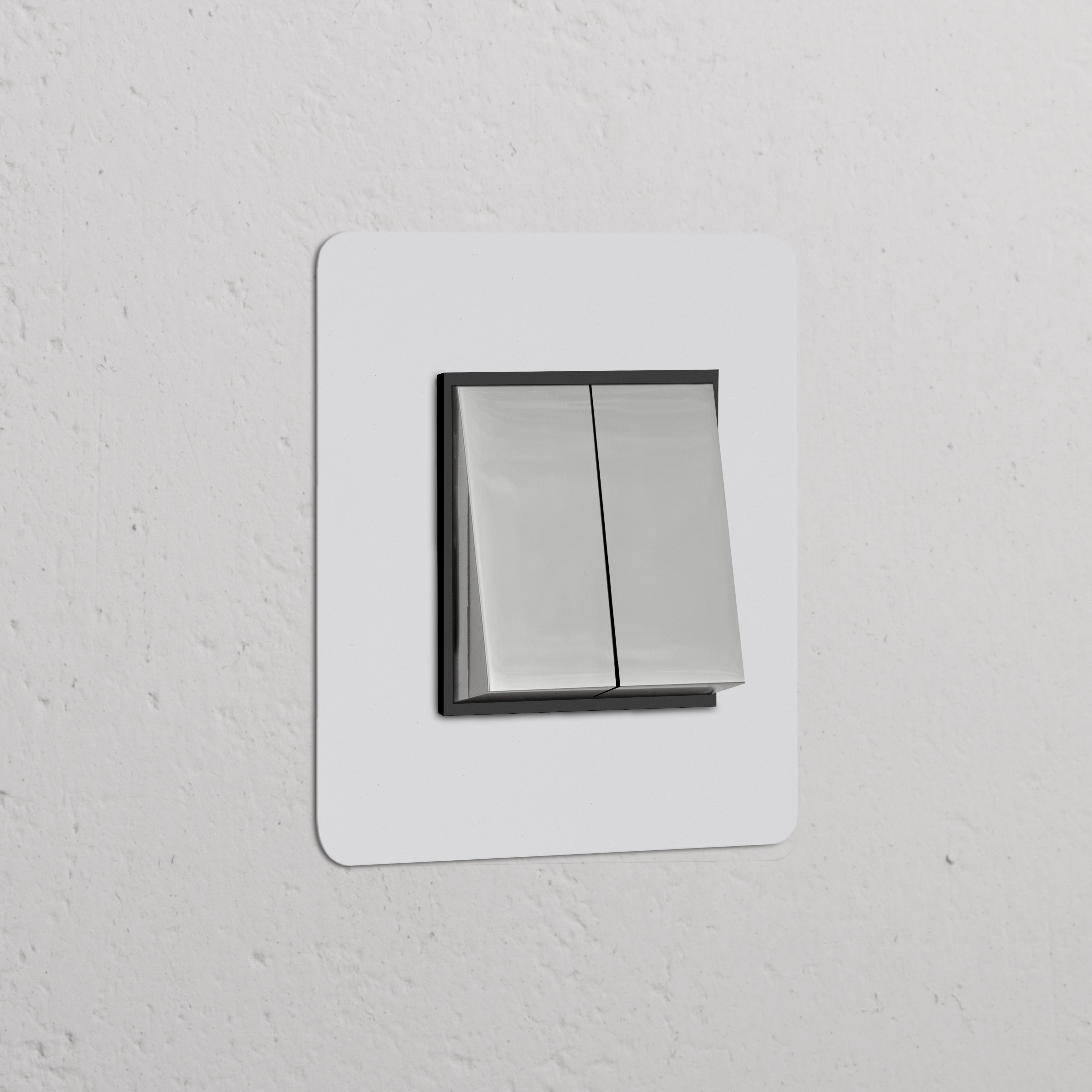 Einfachrahmen mit 2x Wippschalter, lackierbar in poliertem Nickel und Schwarz, für modernen Innenraum.