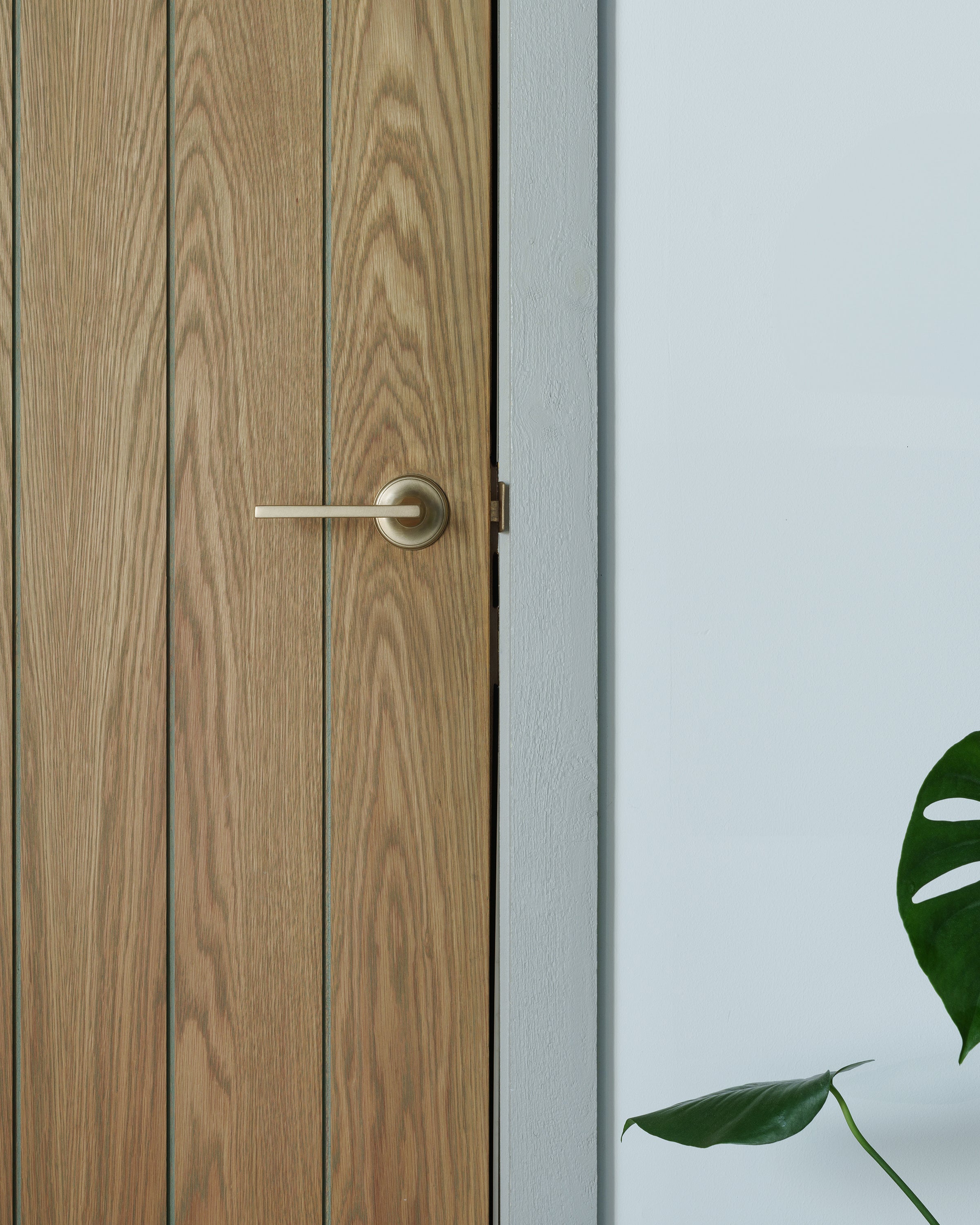 Clayton Sprung Door Handle Antique Brass | Door Handles | Hardware