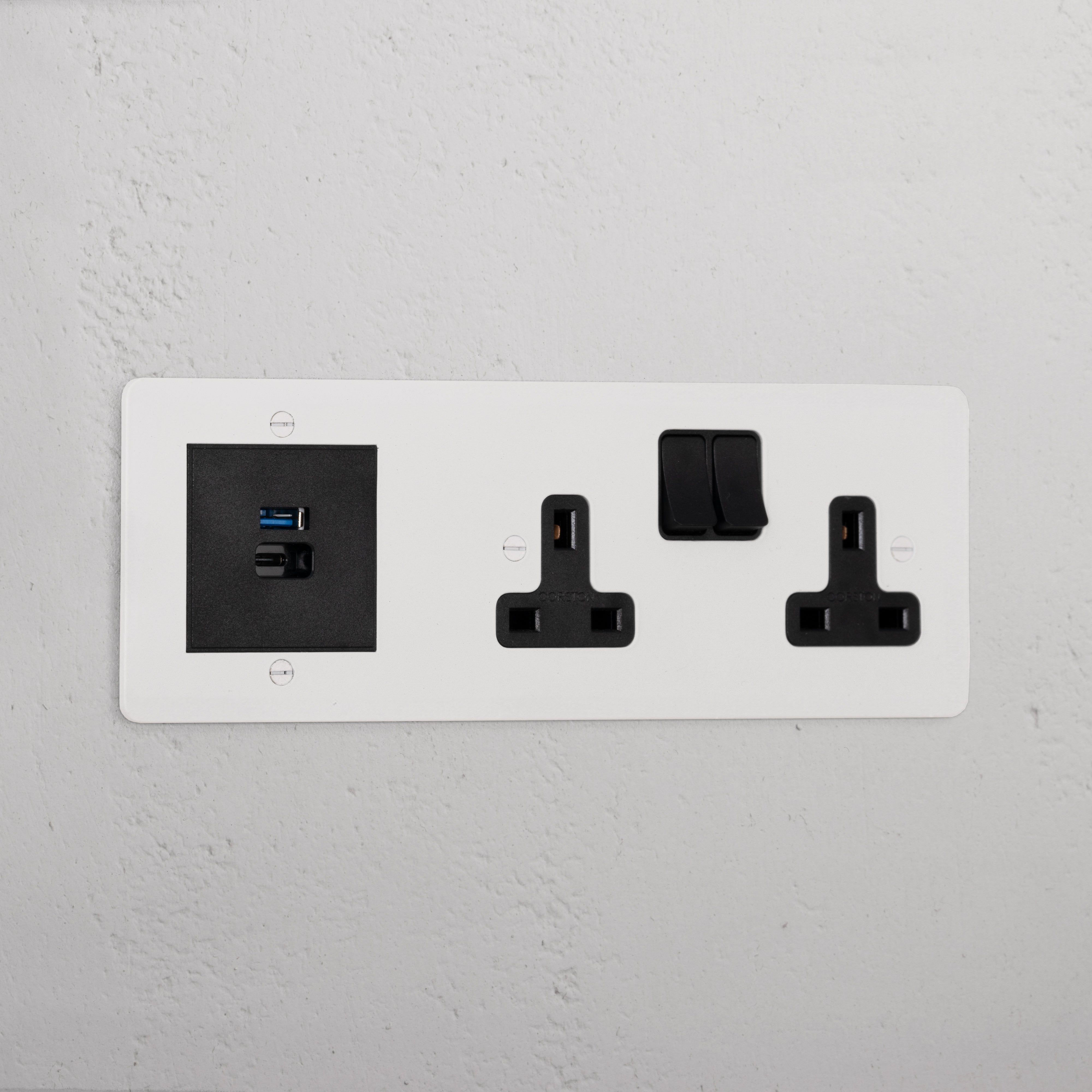 Double Socket + USB A+C Fast Charge _ Paintable Black