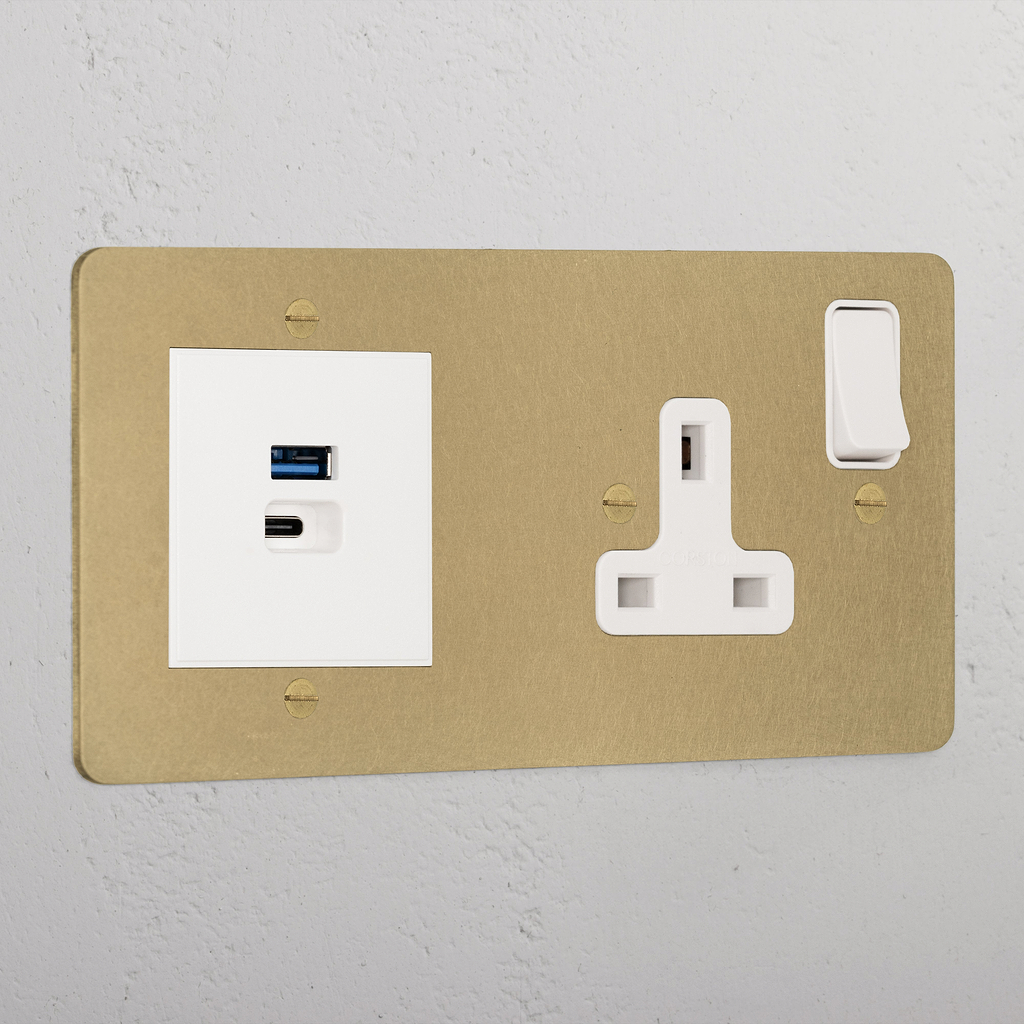 Elegant Antique Brass Single Socket And Usb A+C Fast Charge Socket White