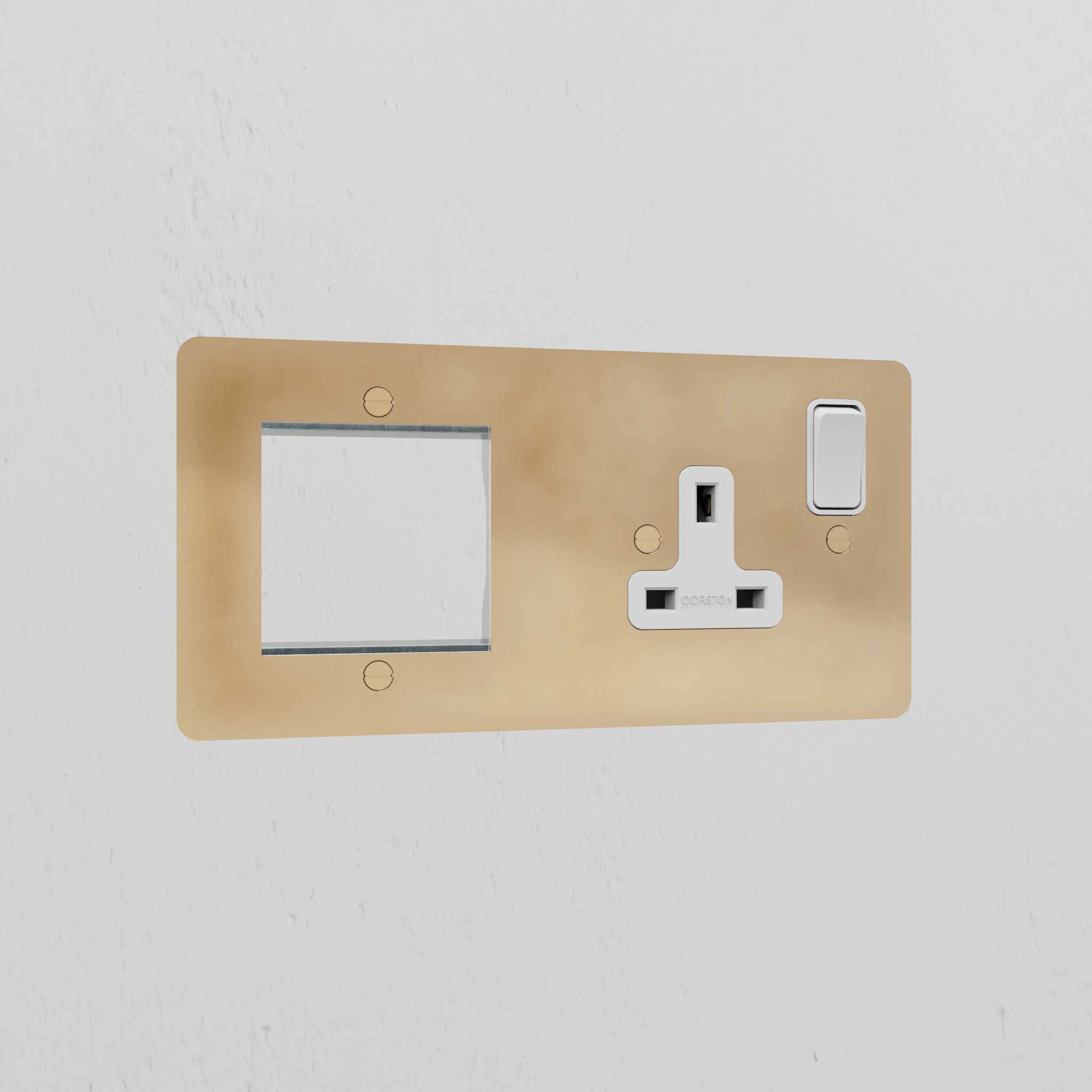 1G 50mm Module & Single Socket Uk Plate - Antique Brass White