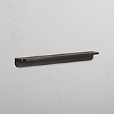 Oxford Furniture Handle 224mm - Bronze, a sleek medium pull handle with a classic bronze finish.