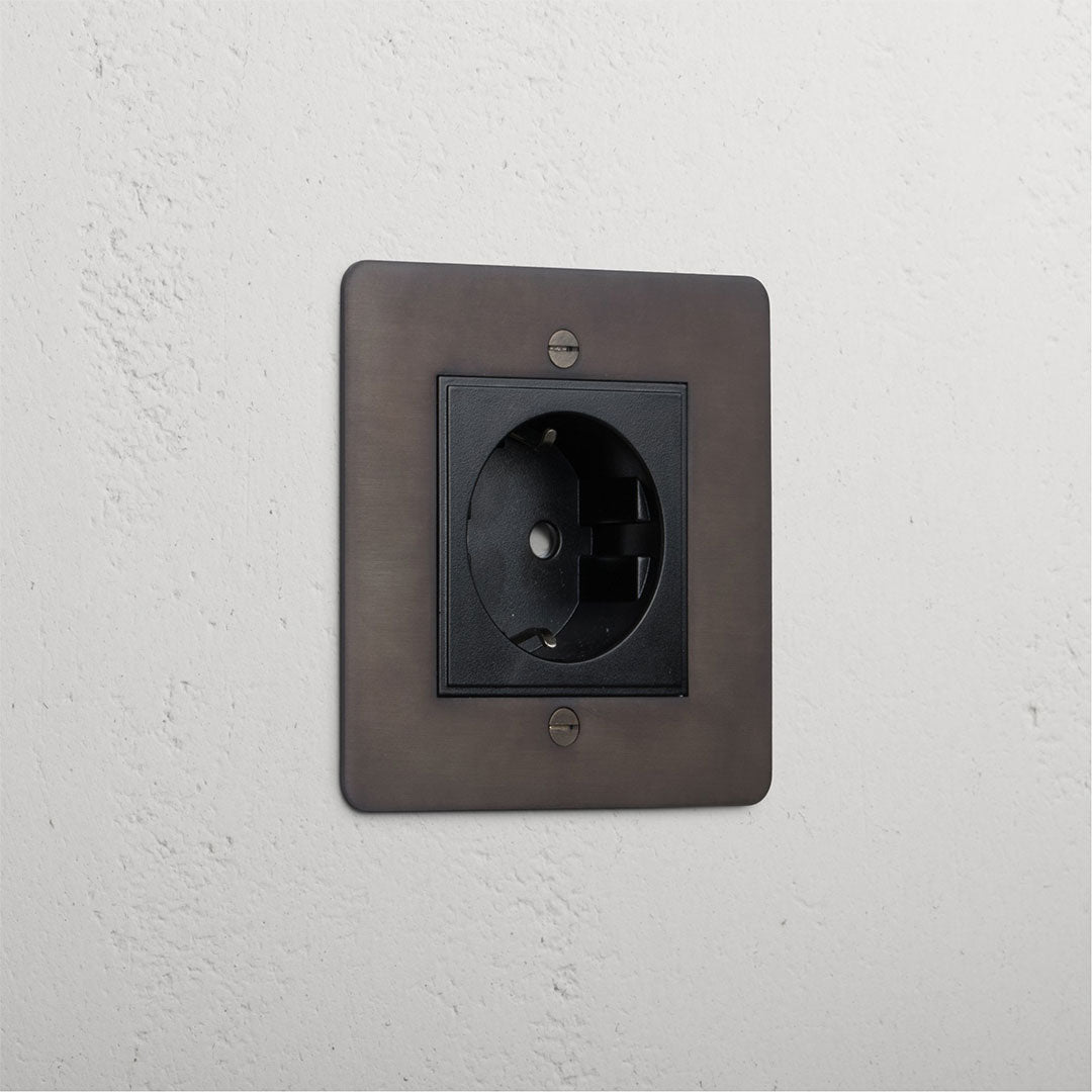 Bronze Luxury Shuko Socket Black