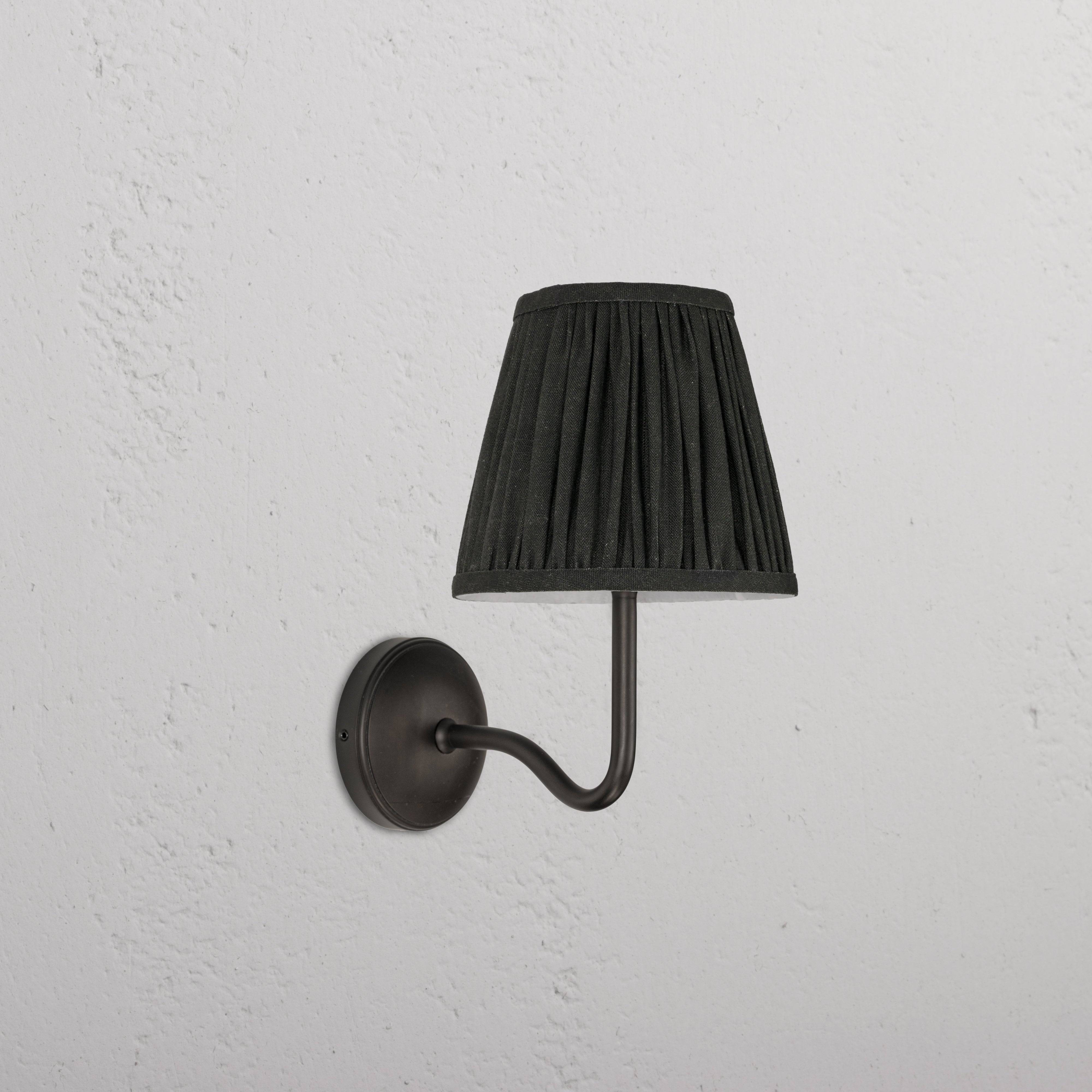 Malvern Medium Wall Light Deep Green - Bronze 