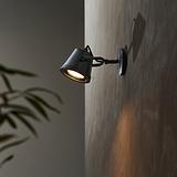 Cambridge Wall Floodlight – Bronze