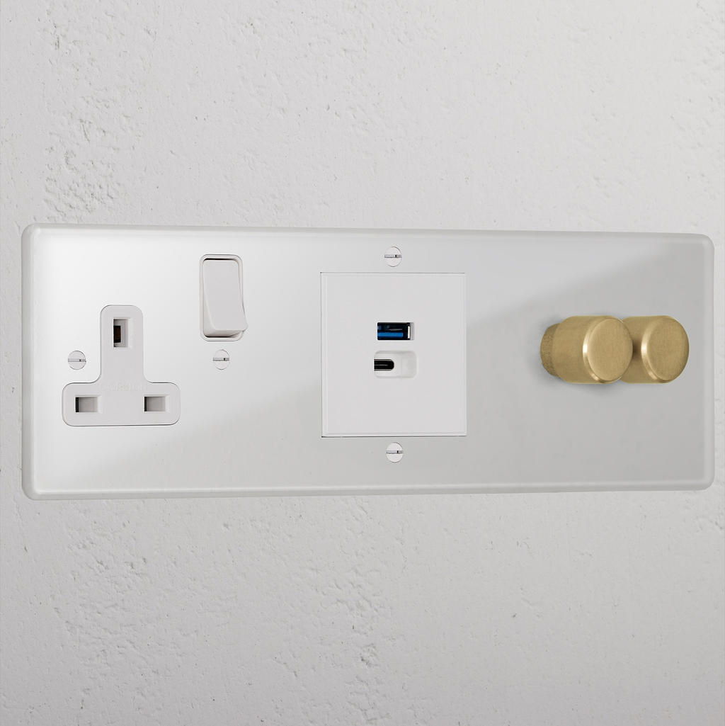 Clear 2 Gang 2 Way Dimmer And Usb A+C Fast Charge And Single Socket White