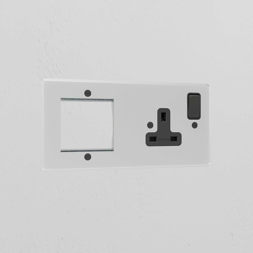 1G 50mm Module & Single Socket Uk Plate - Clear Black