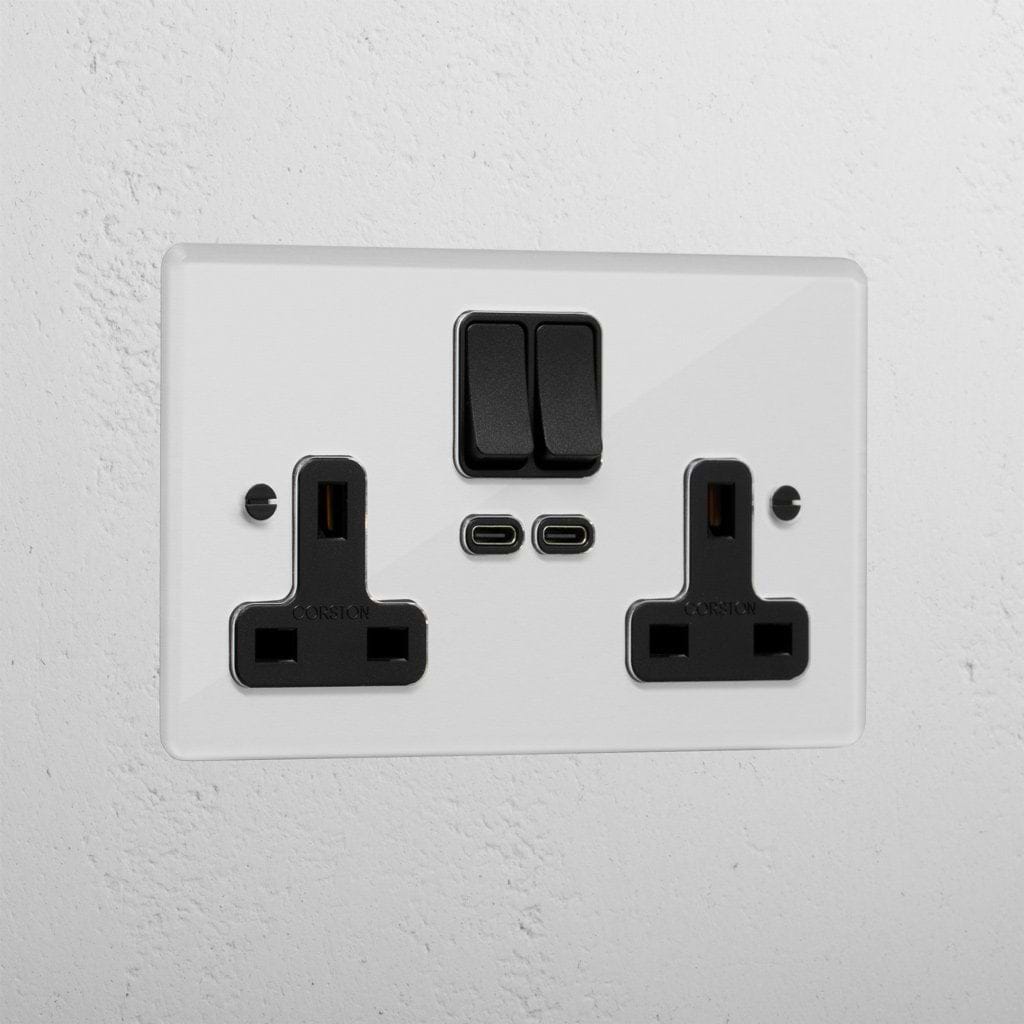 Clear double socket with USB-C fast charge black