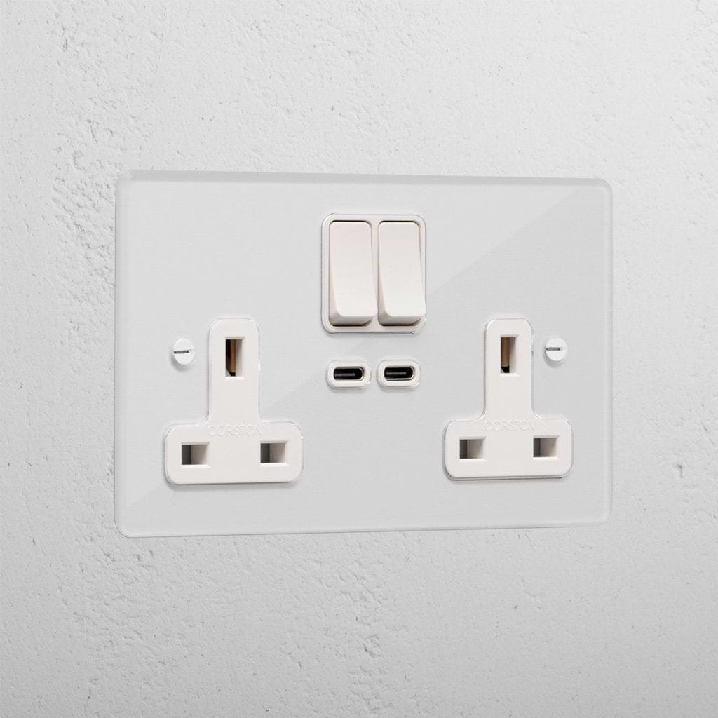 Clear double socket with USB-C fast charge socket white