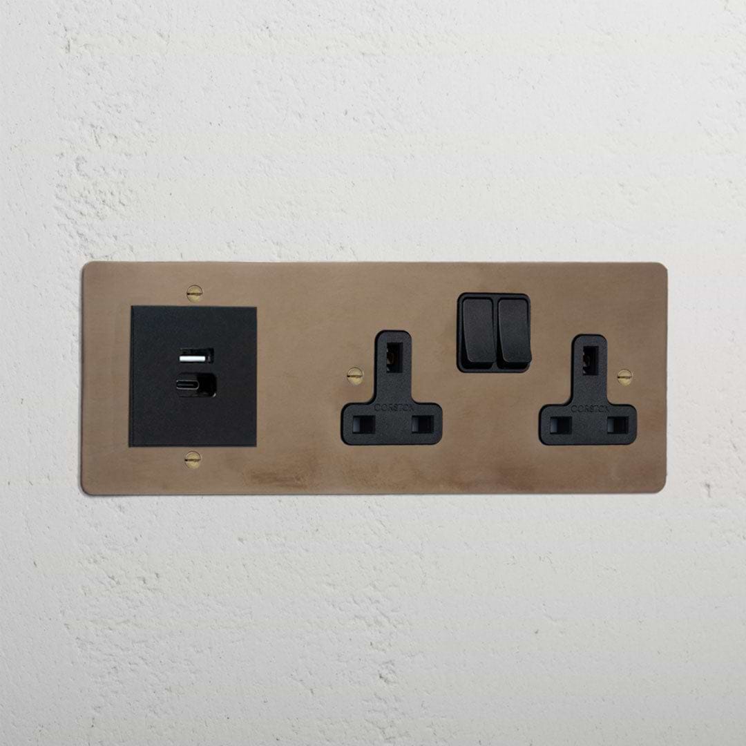 Elegant antique brass double socket and USB A+C fast charge socket black