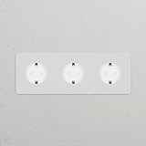 Dreifachrahmen mit 3x Schuko Typ F runder Steckdoseneinsatz – Lackierbar + Weiß