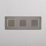 Dreifachrahmen mit Wippen – Poliertes Nickel + Weiß – auf weißem Hintergrund