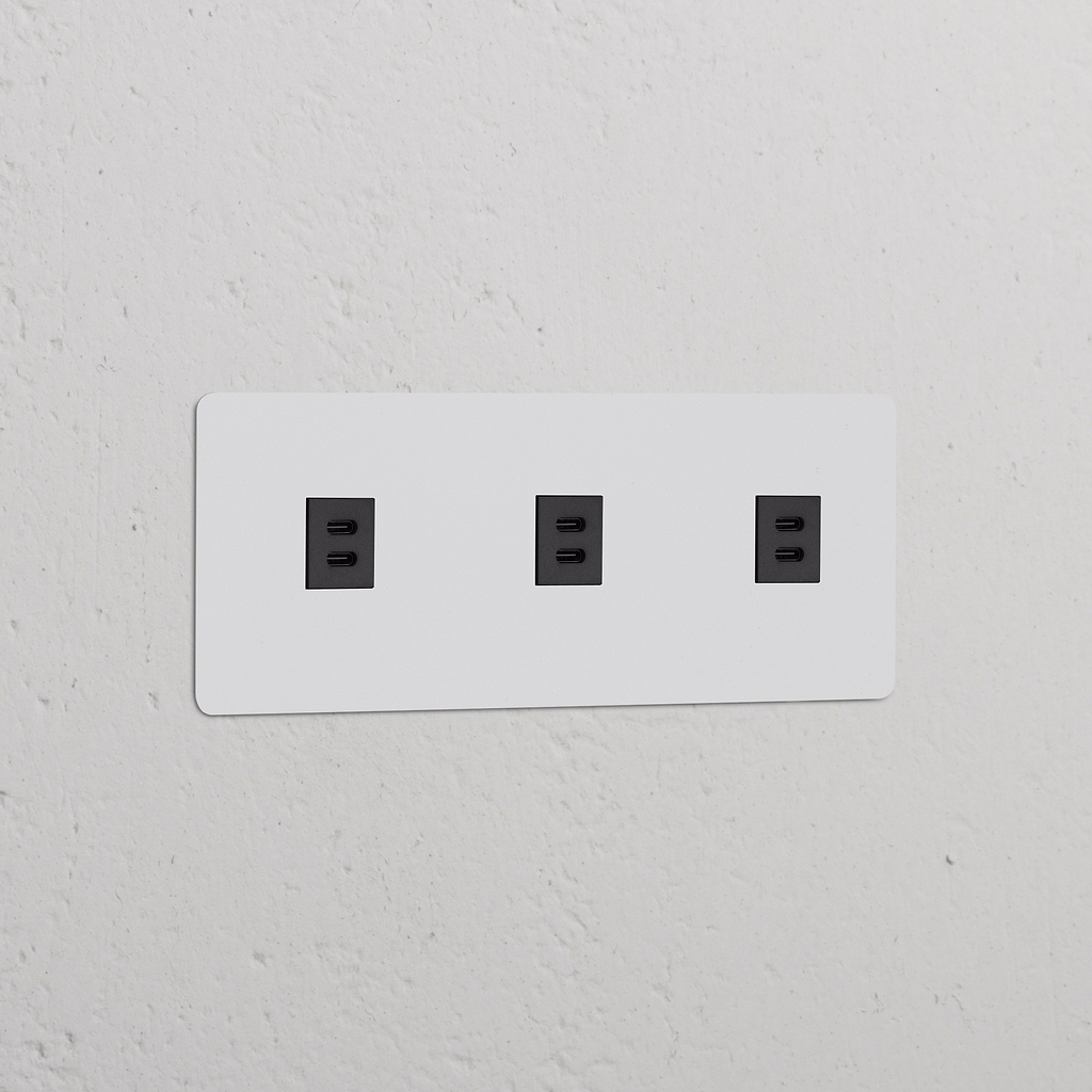 Dreifachrahmen mit 3x USB-Anschluss (30 W) – Lackierbar + Schwarz