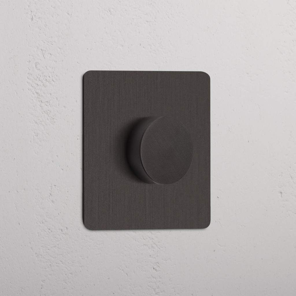 Dimmerschalter in Bronze – einstellbare Lichtsteuerung