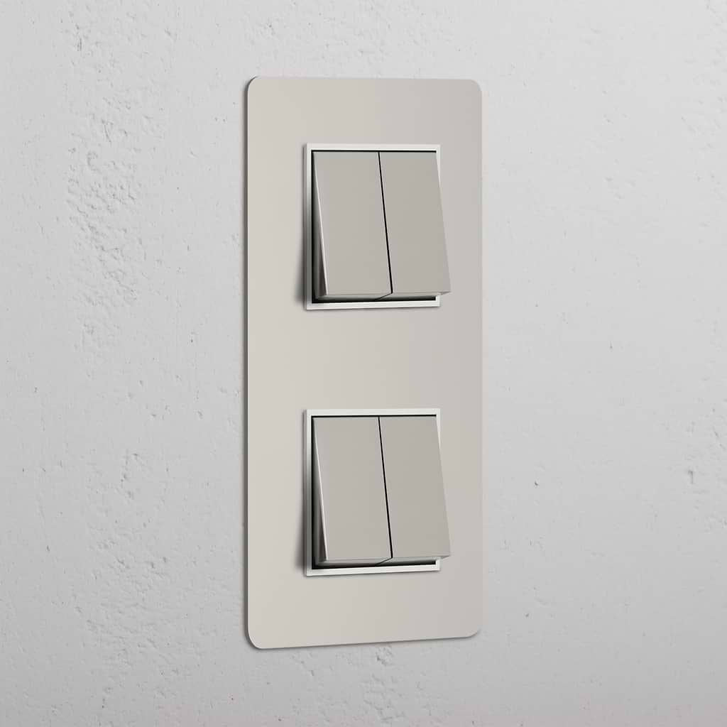 Interruptor de alta capacidad vertical para control de la luz: Interruptor doble de balancín x4 en níquel pulido y blanco con diseño vertical