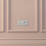 Módulo redondo USB 30W + Schuko (marco doble) - Níquel pulido (inserción blanca)