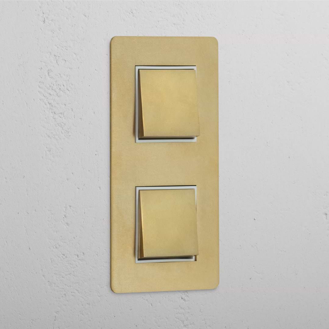Interruptor doble de balancín vertical con dos teclas en latón antiguo y blanco - Instalación fácil