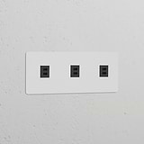Enchufe USB-C de 30W x3 (marco triple) - Pintable (inserción negra)