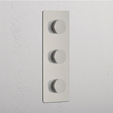 Interruptor para control de la intensidad de la luz de alta capacidad con diseño vertical: Interruptor triple regulador de luz x3 en níquel pulido