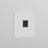 Enchufe USB de 30W (marco individual) - Pintable (inserción negra) 