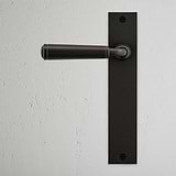 Manilla para puertas Digby con placa larga (fija) - Bronce