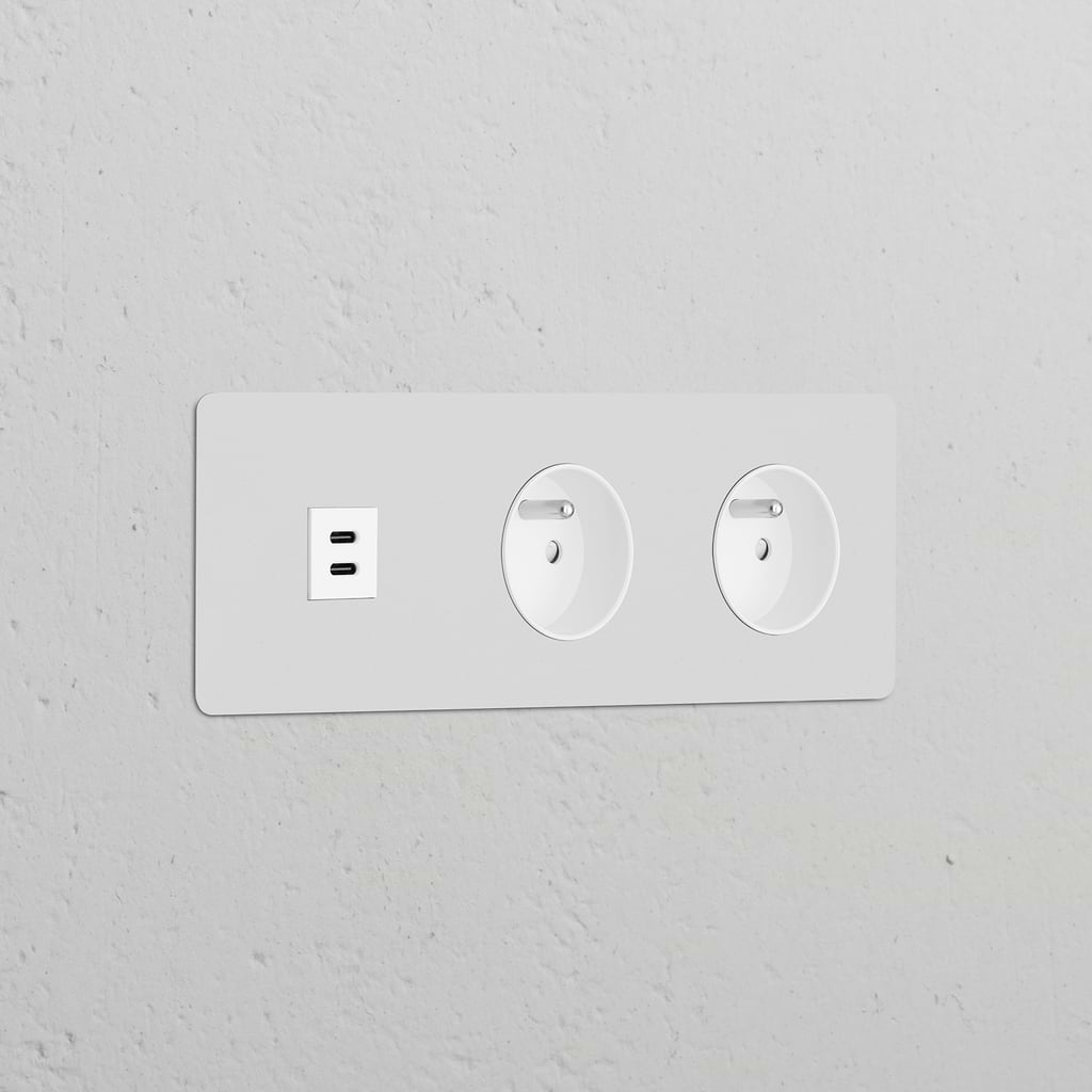 Prise USB-C 30W & Prise de Courant Ronde Type E x2 (Plaque Triple) - Peignable Insert Blanc