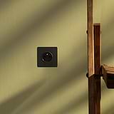 Prise de Courant Ronde Type E (Plaque Simple) - Bronze (Insert Noir)
