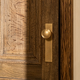 Poplar Bouton de Porte sans Ressort à Plaque Longue - Laiton Ancien