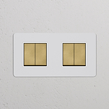 Interrupteur VV Carré x4 (Plaque Double) - Laiton Ancien Peignable Insert Blanc