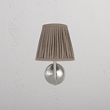 Applique moyenne Malvern en Beige Naturel de face