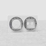 Doppia Placca bianca trasparente con 2 slot per interruttori e 1 modulo rotondo EU, design elegante per interni moderni.