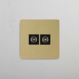 Modulo TV Doppia Presa, Layout Singolo in Ottone Antico Nero su Sfondo Bianco