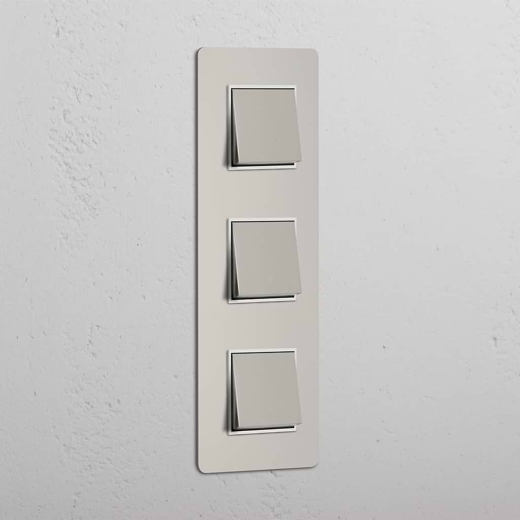 Interruttore Verticale Controllo Luce ad Alta Capacità: Interruttore Triplo 3x Verticale a Bilanciere in Nichel Lucido Bianco