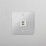Potente Soluzione di Ricarica: Modulo USB Singolo 30W in Bianco Trasparente ad Alta Velocità su Sfondo Bianco