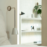 Richmond mały, wiszący kinkiet ścienny z delikatną porcelaną - Polerowany nikiel
