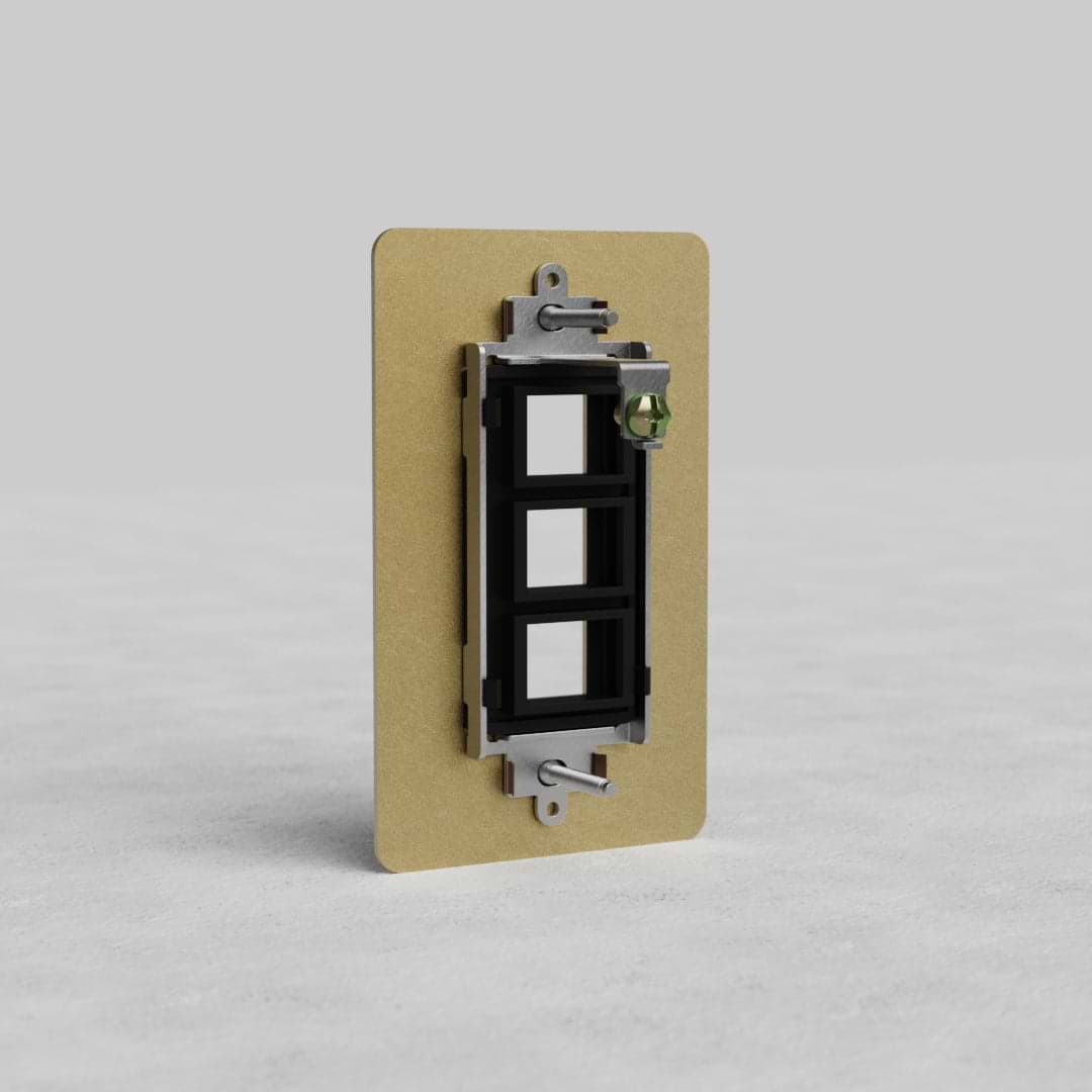 Antique brass 1G 3x Keystone Plate Kew US with three keystone ports, shown upright on a neutral background.